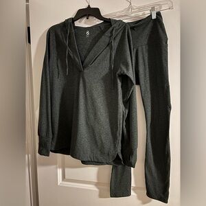 Loft Lou & Grey Luvstretch Set